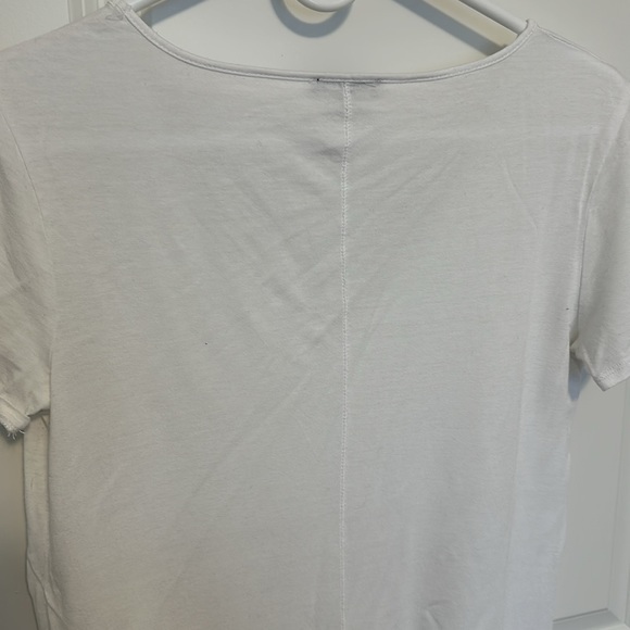Dynamite white v-neck t-shirt - Picture 3 of 4